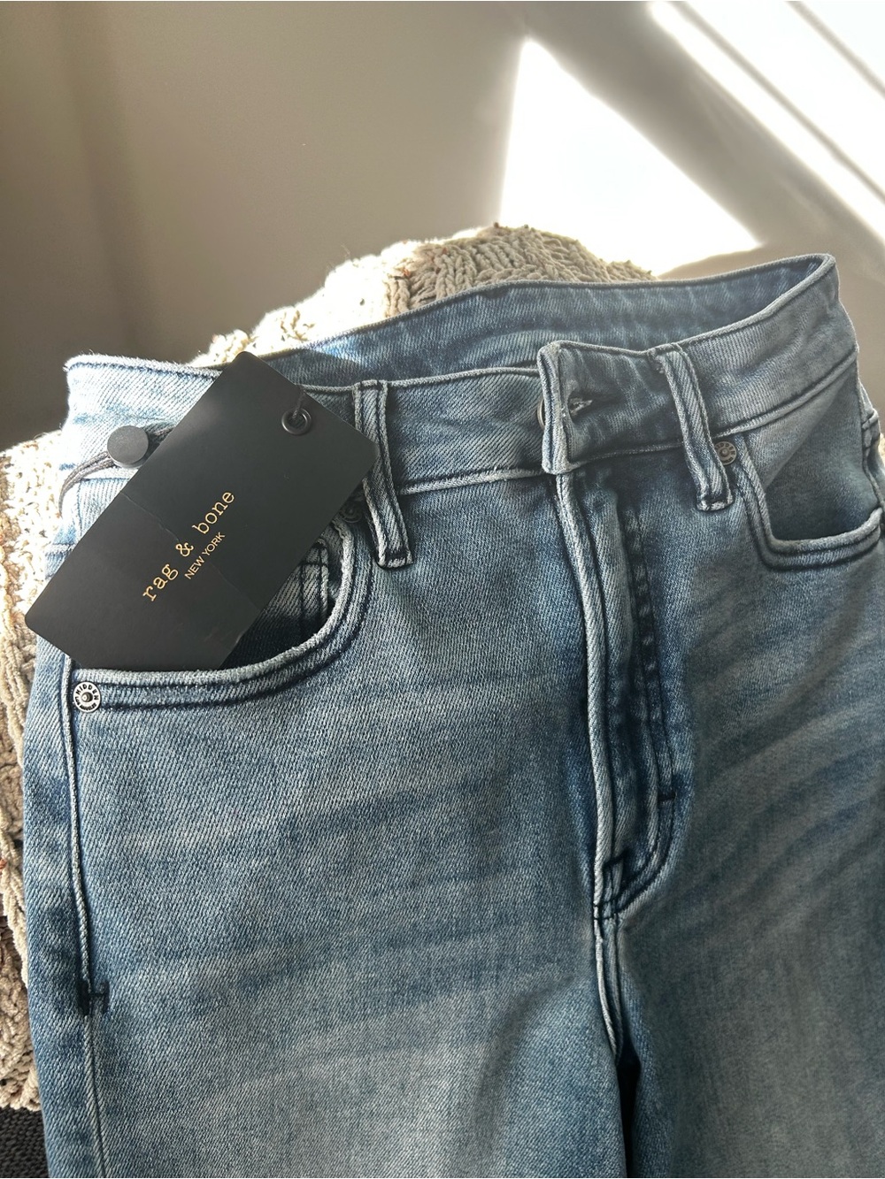 rag & bone women’s light wash high-rise jeans NWT
